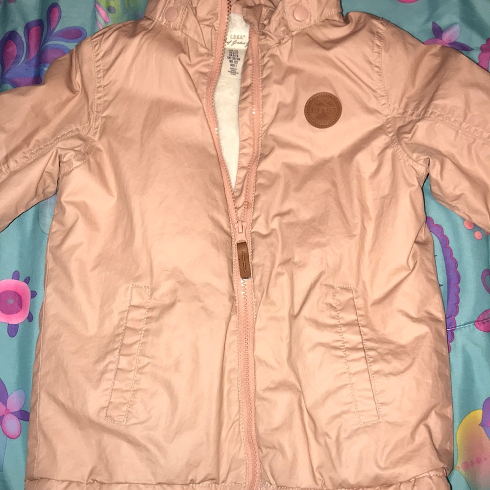 Girls coat size 6-7